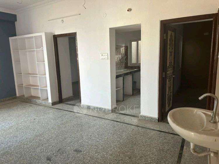 3 BHK Flat In Madina Residency for Rent  In Karwan