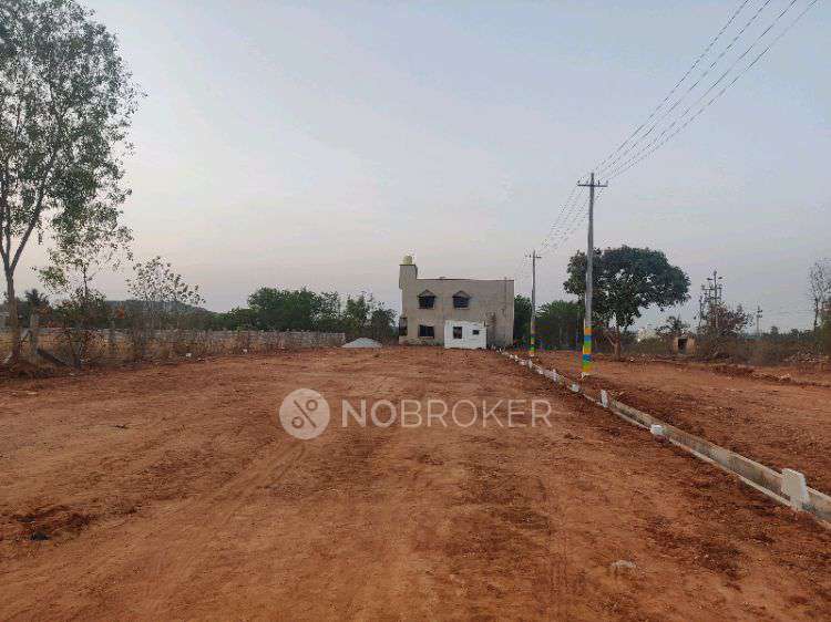 Plot For Sale  In Sri Rama Layout  In Maligondanahalli
