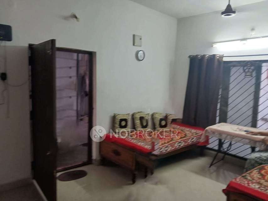 2 BHK Flat In Stadnalone Buiolding  for Rent  In Tarnaka