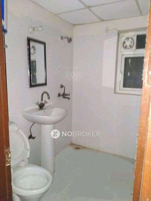 3 BHK Flat In Paramount Floraville For Sale  In Sector 137