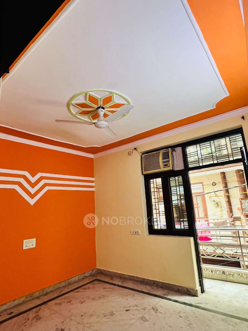 Independent House Chhatarpur Rent WITHOUT BROKERAGE Semifurnished 2