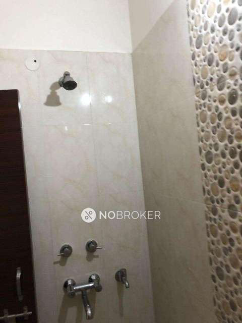 4+ BHK Flat For Sale  In Sector 19