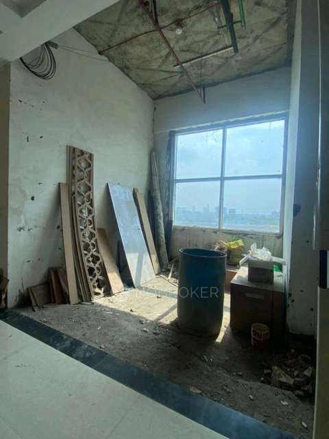 Restaurant/Cafe in Sector 75, Noida for Rent 