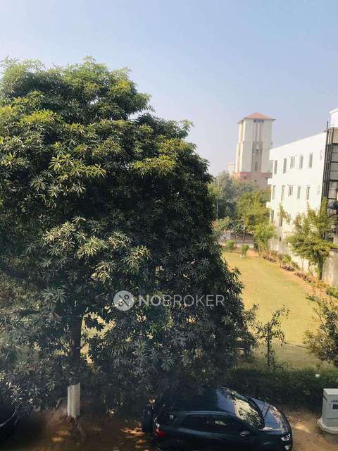 3 BHK Flat In Standalone Building   For Sale  In Sector 54