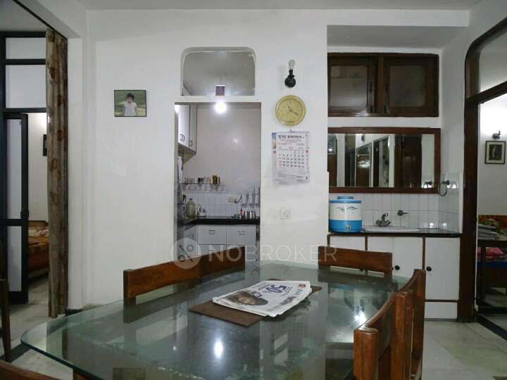 PG for Girls in South Extension I