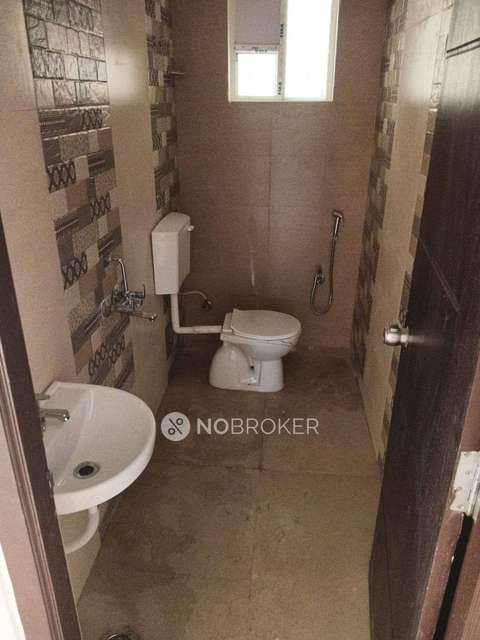 2 BHK Flat In Sai Samhitha For Sale  In Gajularamaram