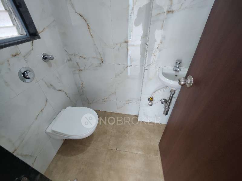 1 BHK Flat In Shiv Shub Aaram For Sale  In Malad East