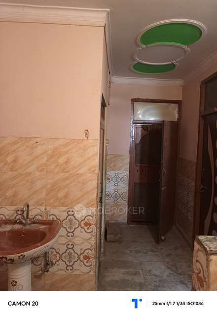 1 BHK Flat For Sale  In Ram Nagar, Shahdara