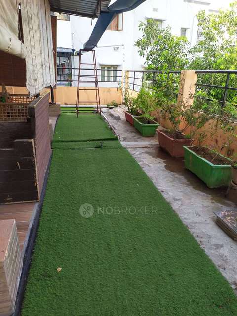 2 BHK Flat In Vijaya Apartment For Sale  In New Nallakunta