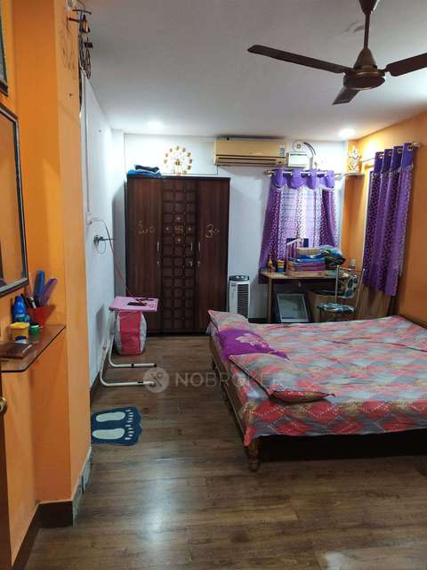 2 BHK Flat In Vijaya Apartment For Sale  In New Nallakunta