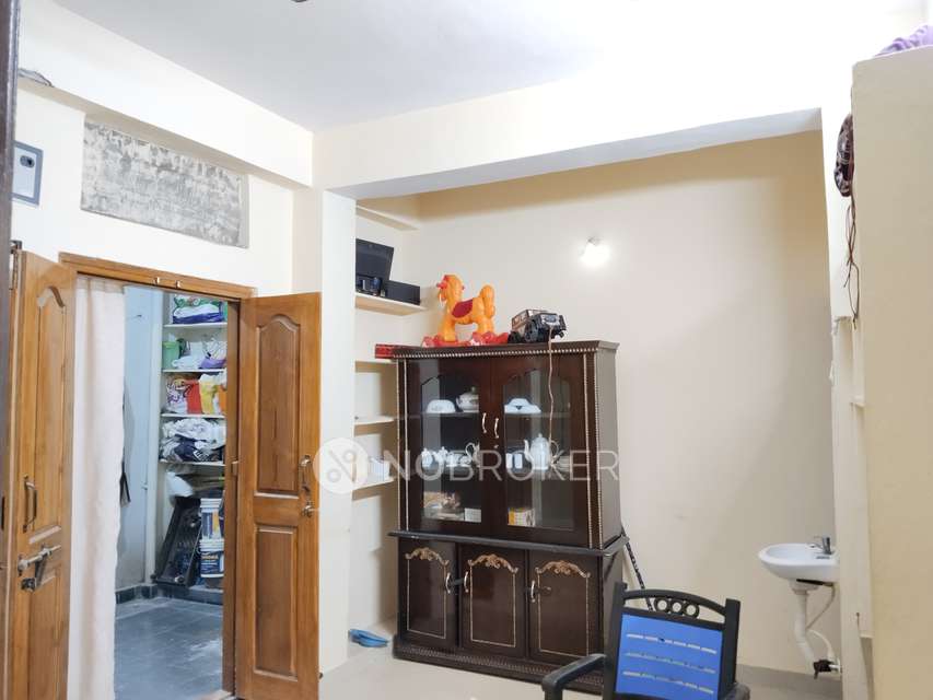 1 BHK Flat For Sale  In Amberpet