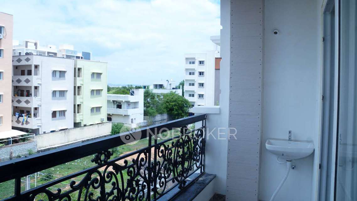 3 BHK Flat In Jmr Residency  For Sale  In Mallapur