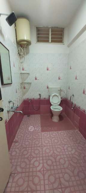 3 BHK Flat In Sapthagiri Nivas Apartments For Sale  In J. P. Nagar