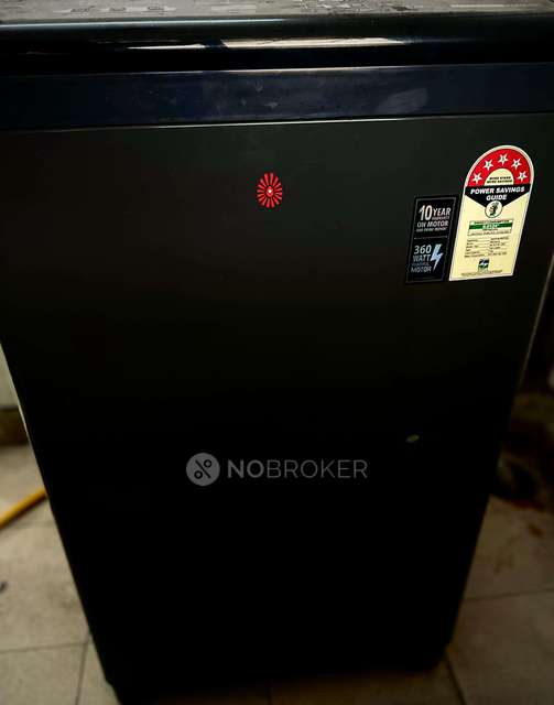 PG for Boys in Crossings Republik