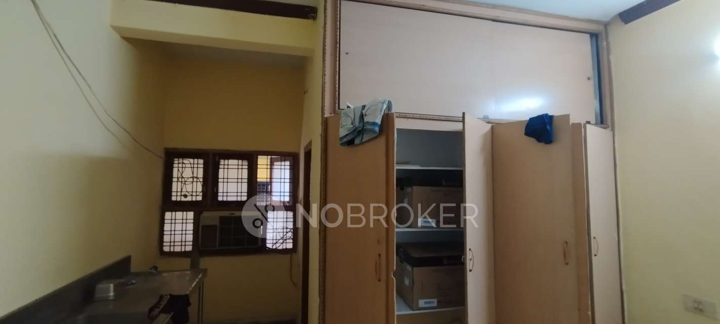 2 BHK Flat In Sri Sai Sadan For Sale  In Kalyan Nagar