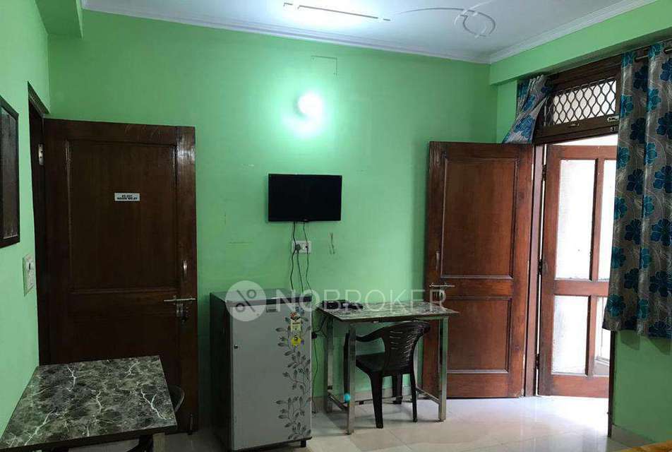 PG for Boys in Sector 7