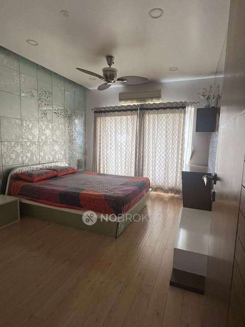 4+ BHK Flat In Northeast Excellence For Sale  In Hafeezpet
