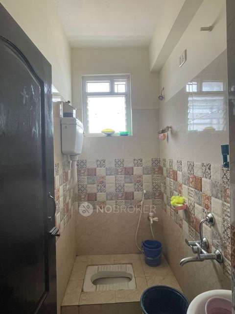 2 BHK Flat In Madipakkam For Sale  In Niralya House