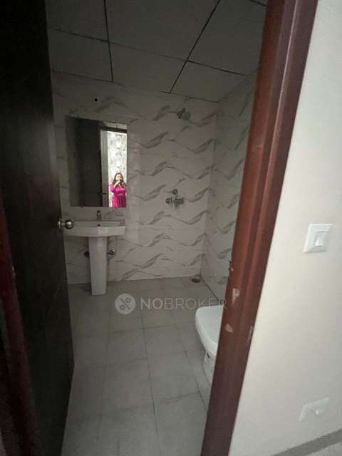 3 BHK Flat In Sk Metro Villa For Sale  In Eta Ii