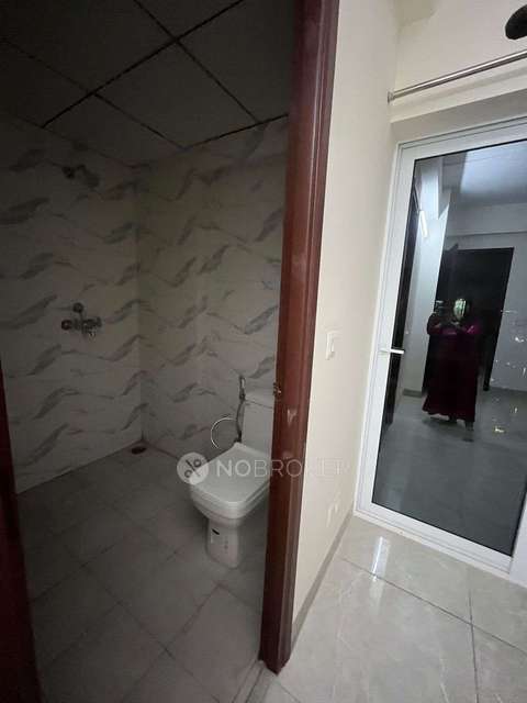 3 BHK Flat In Sk Metro Villa For Sale  In Eta Ii