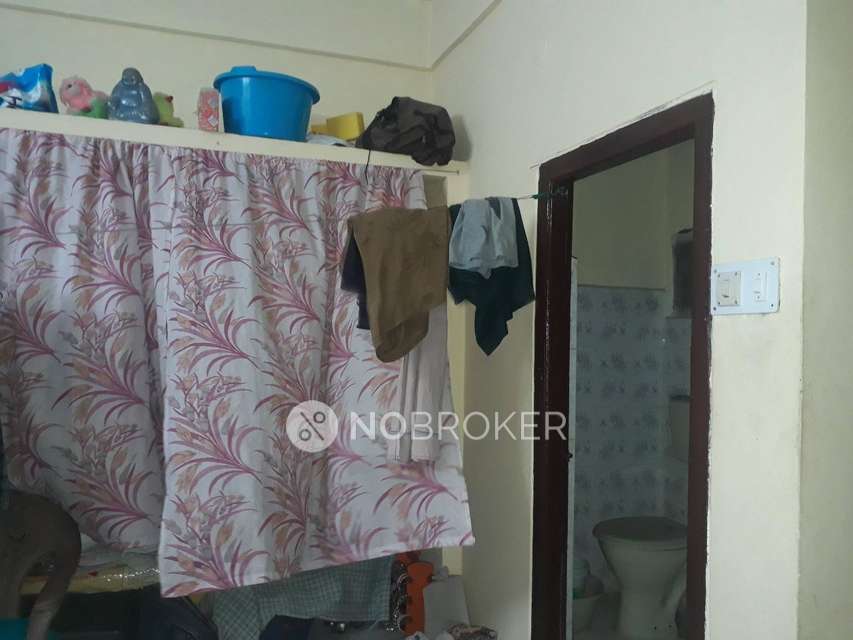 2 BHK Flat In Sri Guru Krupa Residency For Sale  In Ferozguda, Bowenpally