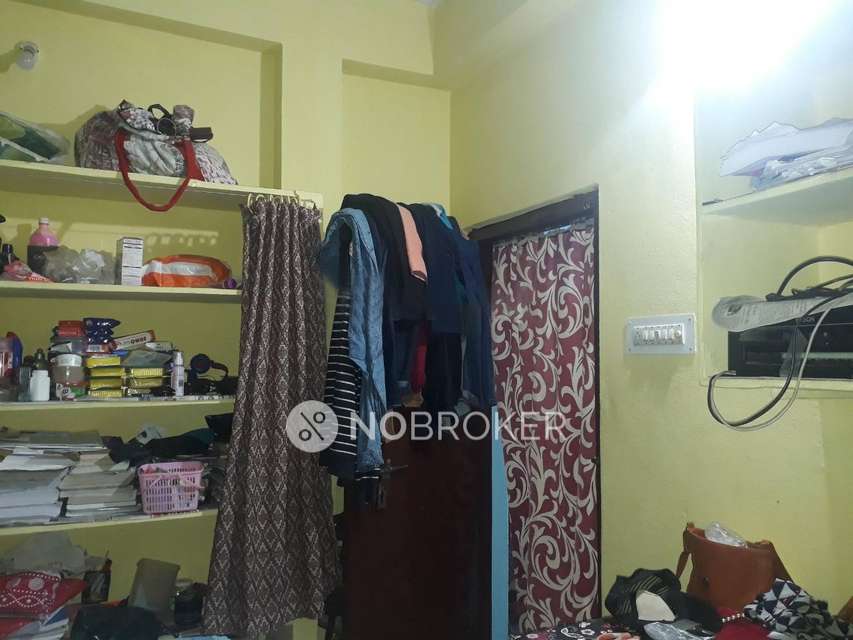 2 BHK Flat In Sri Guru Krupa Residency For Sale  In Ferozguda, Bowenpally