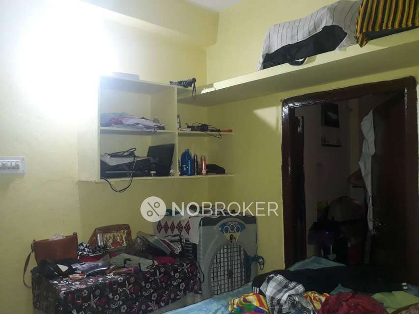 2 BHK Flat In Sri Guru Krupa Residency For Sale  In Ferozguda, Bowenpally