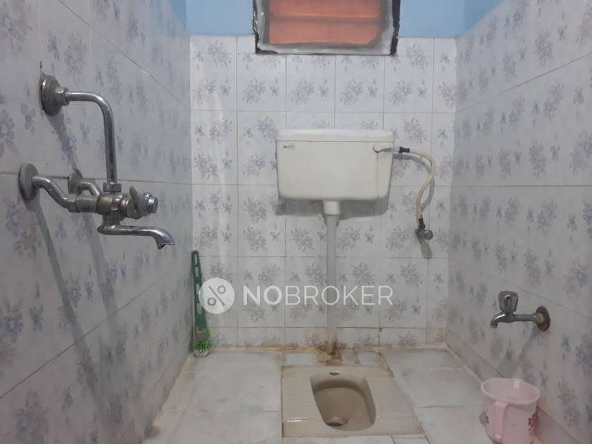 2 BHK Flat In Sri Guru Krupa Residency For Sale  In Ferozguda, Bowenpally