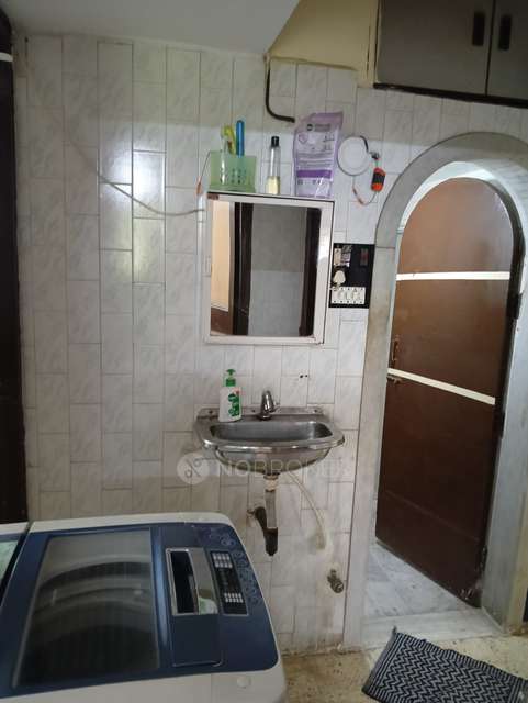 2 BHK Flat In Maa Gayatri Chs For Sale  In Mulund East