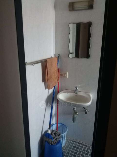 2 BHK Flat In Basant Apartmnet For Sale  In Cuffe Parade