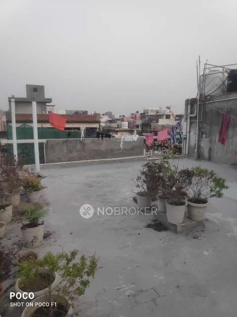 3 BHK Flat In Standalone Building  For Sale  In East Patel Nagar