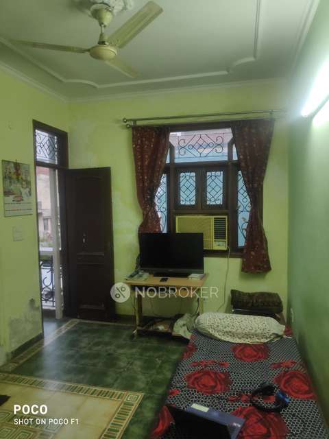 3 BHK Flat In Standalone Building  For Sale  In East Patel Nagar