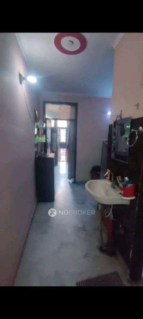 1 BHK Flat In Standalone Building  For Sale  In  Uttam Nagar