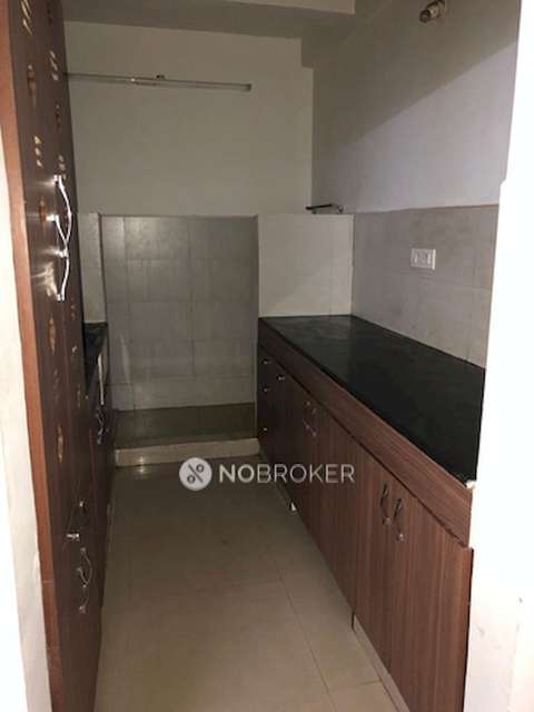 2 BHK Flat In Vijayshanthi Lotus Pond For Sale  In Padur