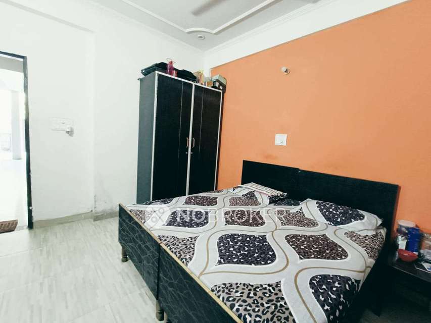 PG for Boys in Sector 49