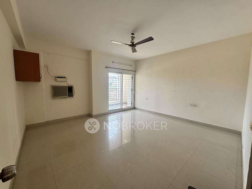 3 BHK Flat In Oaktree Apartments for Rent  In Kazhipattur