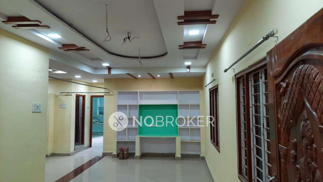 2 BHK Flat In Sri Lakshmi Nivas, Balapur X Roads For Sale  In Kanchan Bagh