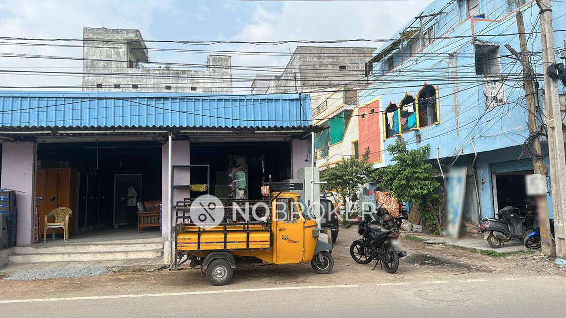 Shop in Jagathgiri Gutta, Hyderabad for Rent 