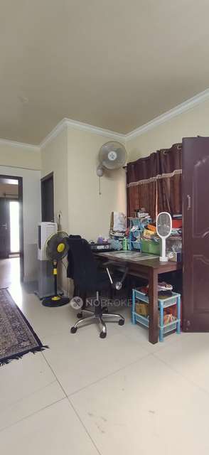 2 BHK Flat In Al Zassz Z Square For Sale  In Cooke Town