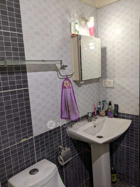 2 BHK Flat In Al Zassz Z Square For Sale  In Cooke Town