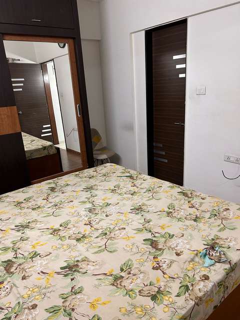 2 BHK Flat In Silverland Residency for Rent  In Pune