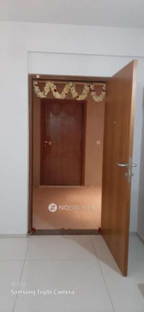 2 BHK Flat In Arvind Skylands For Sale  In Nehru Nagar