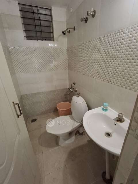 2 BHK Flat In Golden Telecom Enclave  For Sale  In Thanisandra