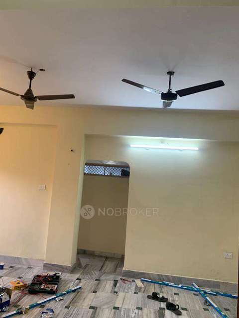 2 BHK Flat In Tech And Corner For Sale  In Bowenpally