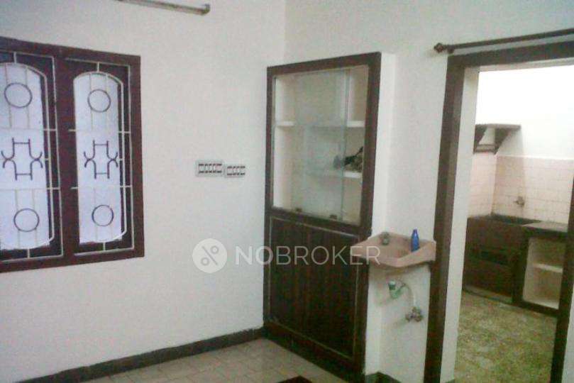 4 BHK House For Sale  In Perambur
