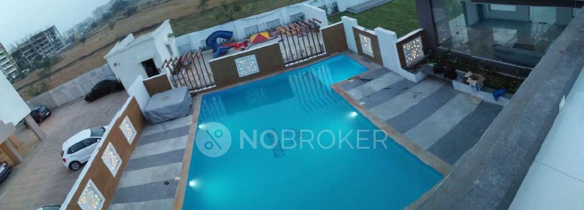 2 BHK Flat In Chesterfield for Rent  In Dhanori, Pune