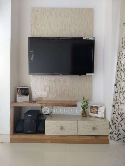 2 BHK Flat In Chesterfield for Rent  In Dhanori, Pune