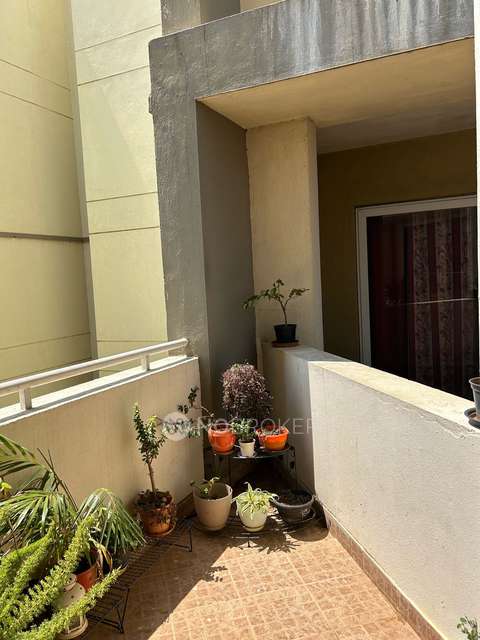 2 BHK Flat In Shriram Suhaana, Yelahanka For Sale  In Yelahanka