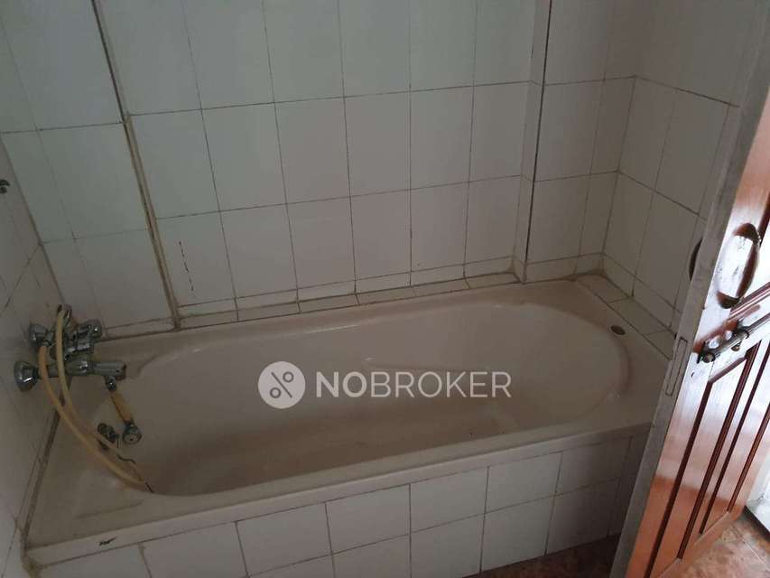 3 BHK Villa In Shri Sadamangal C H S Society,opposite I.b.m.co.near Golf Link Soc.,nagar Road,opposite Wadia Stud Farm,yeravada,pune for Rent  In 103124, Mahindra Society, Yerawada, Pune, Maharashtra 411006, India