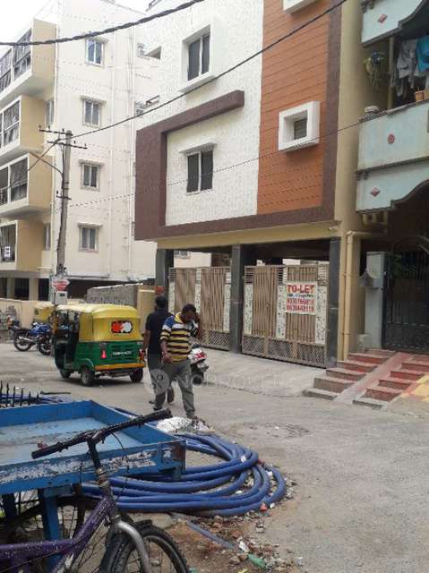 1 BHK Flat In Standalone Building  for Rent  In Roopena Agrahara,